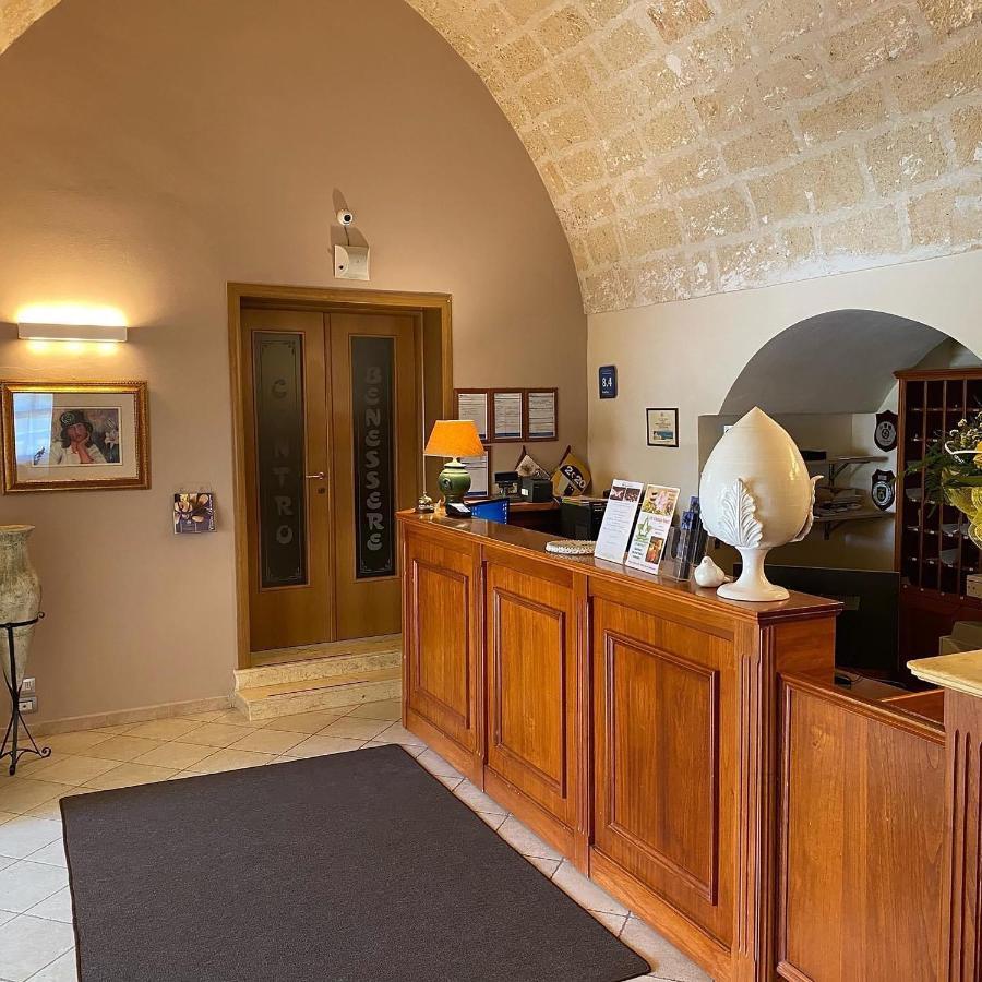 Laurito Resort & Spa Oria  Extérieur photo