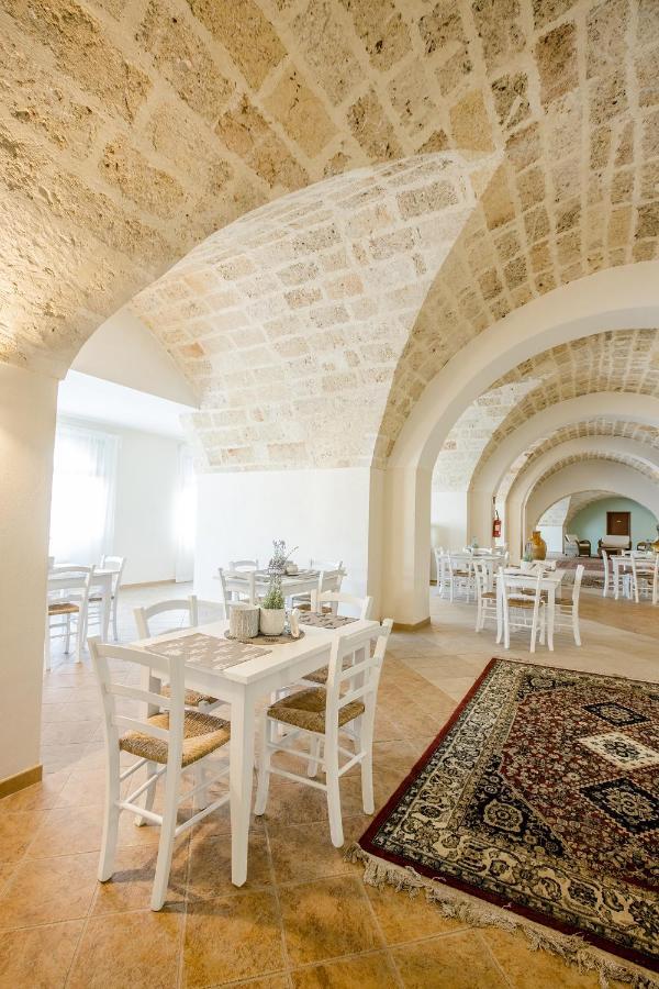 Laurito Resort & Spa Oria  Extérieur photo