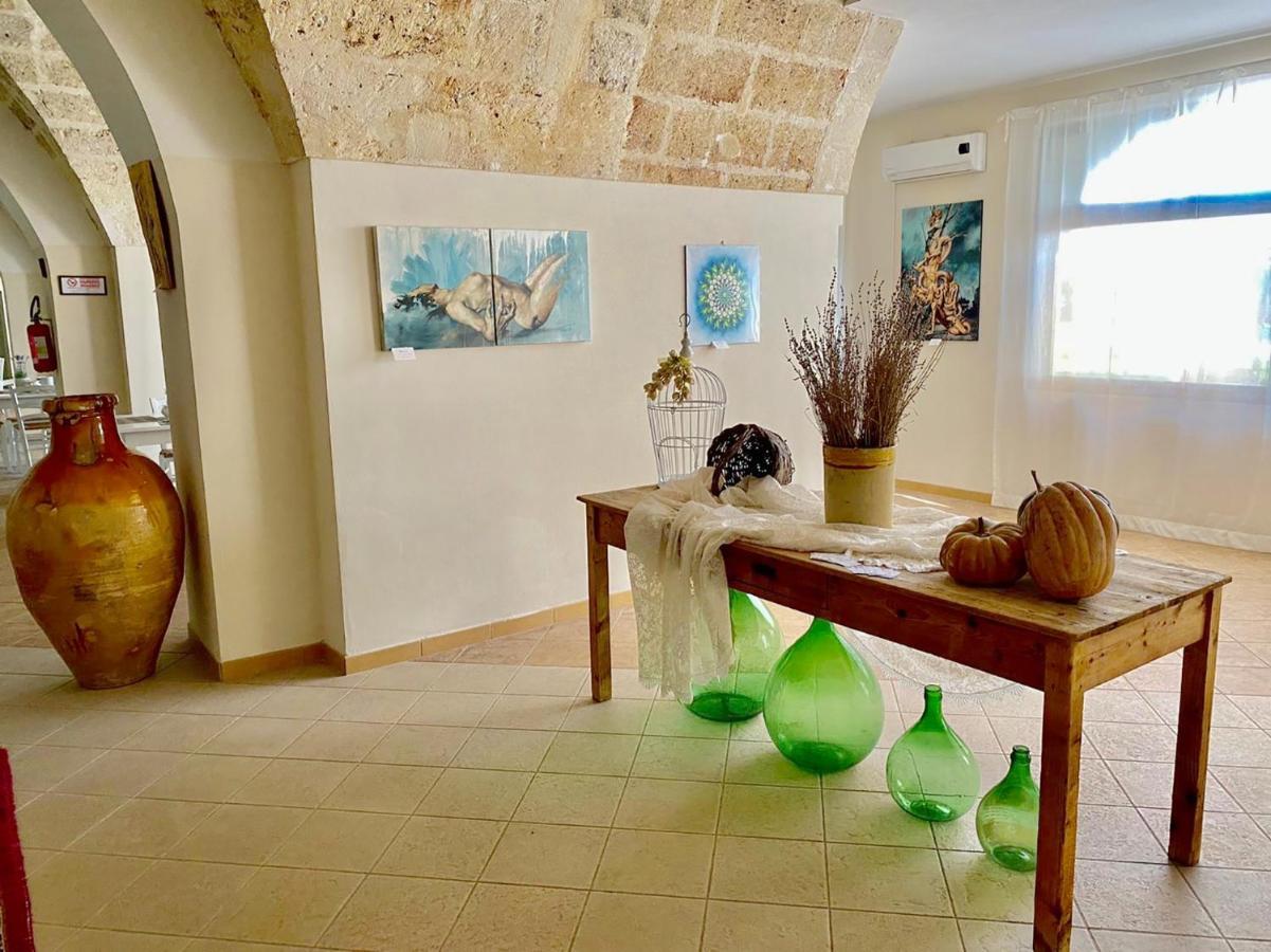 Laurito Resort & Spa Oria  Extérieur photo