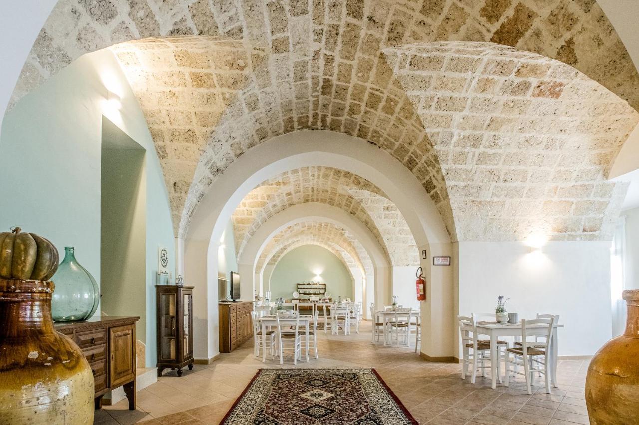 Laurito Resort & Spa Oria  Extérieur photo